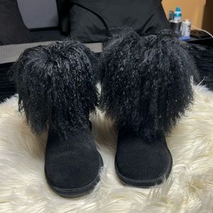 Women Bearpaw Boo paws boots